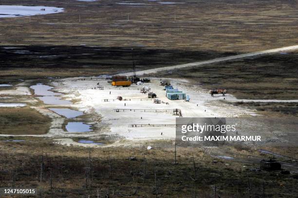 An aerial view of gaz fields not far from town of Novy Urengoy, West Siberia, taken 17 June 2006. Urengoy gas field is the world's second largest...