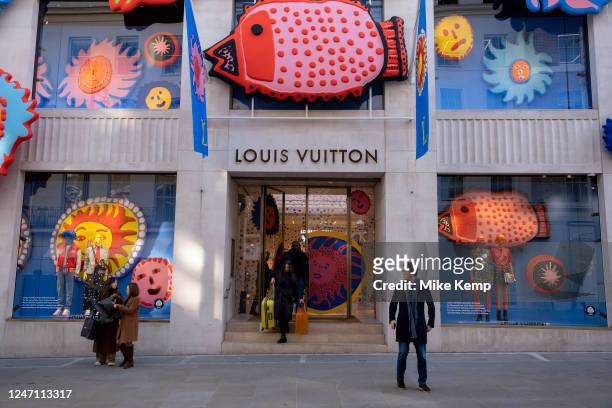 1,096 Louis Vuitton New Bond Street Store Stock Photos, High-Res Pictures,  and Images - Getty Images