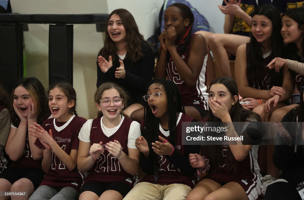 Mlse Raptors TORONTO, ON- FEBRUARY 13 - Young basketball players react as the ...
