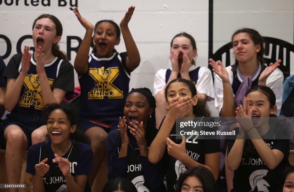 Mlse Raptors TORONTO, ON- FEBRUARY 13 - Young basketball players react as the ...