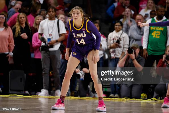 Izzy Bushell Izzy Besselman of the LSU Tigers in action against the South Carolina ...