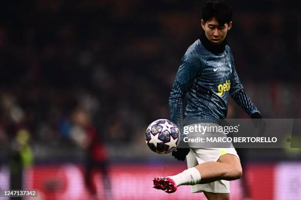 Tottenham Hotspur's South Korean striker Son Heung-Min warms up prior to the UEFA Champions League round of 16, first leg football match between AC...