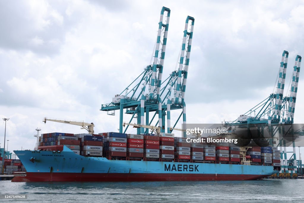 Container Tanjung The Maersk Chilka container ship docked at the Port of Tanjung... News ...