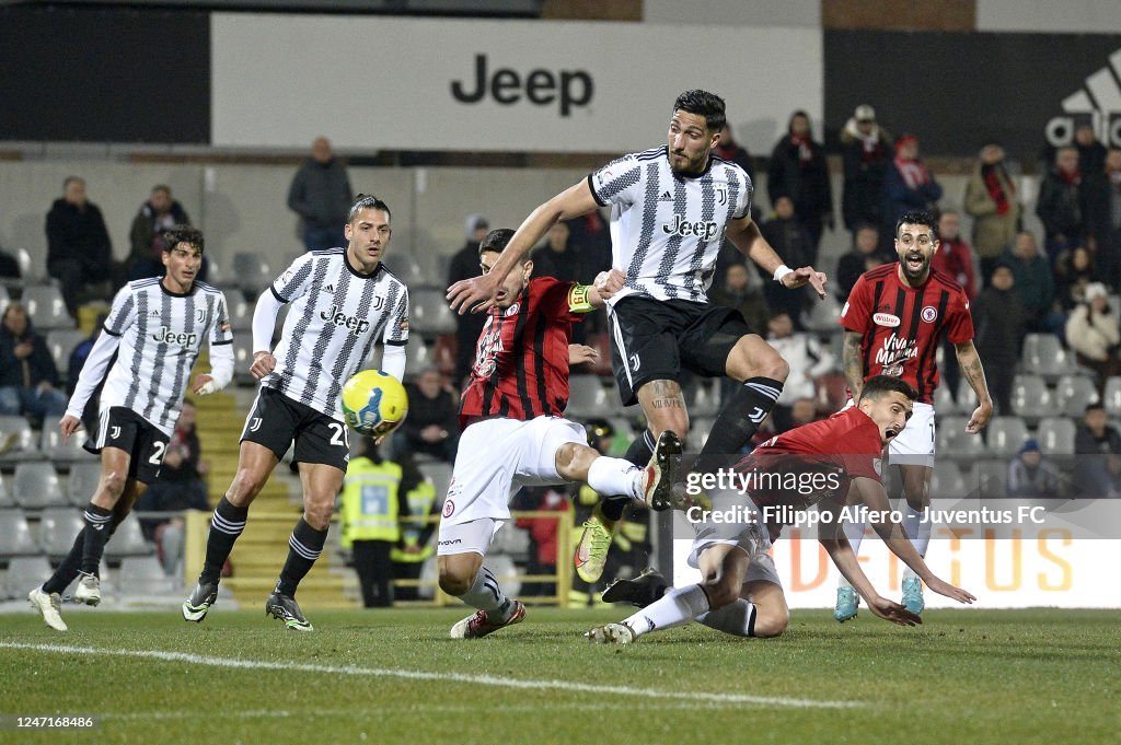 Emanuele Pecorino of Juventus during the Coppa Italia Serie C match... News Photo Getty Images Emanuele Pecorino of Juventus during the Coppa Italia Serie C match... News Photo Getty Images