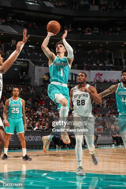 LaMelo Ball of the Charlotte Hornets goes to the basket during the game on Febuary 15, 2023 at Spectrum Center in Charlotte, North Carolina. NOTE TO...