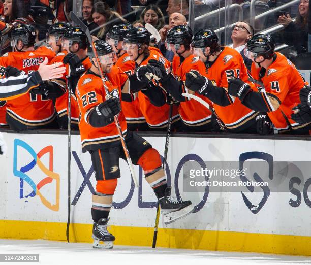 Kevin Shattenkirk of the Anaheim Ducks celebrates his second-period goal with the bench during the game at Honda Center on February 17, 2023 in...