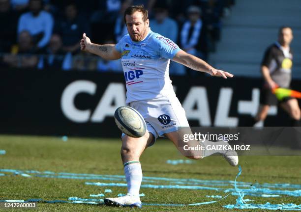 Bayonne's French fly-half Camille Lopez kicks the ball during the French Top14 rugby union match between Aviron Bayonnais and Stade Francais at Stade...
