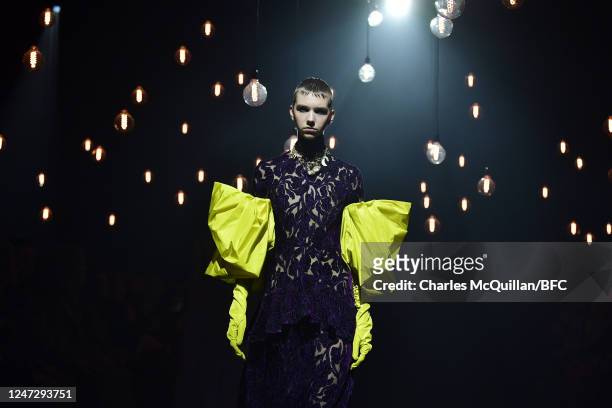 Model walks the runway at the Erdem show during London Fashion Week February 2023 on February 19, 2023 in London, England.