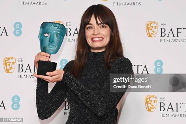 Emma Mackey, winner of the EE Rising Star Award, poses in the Winners Room at the EE BAFTA Film Awards 2023 at The Royal Festival Hall on February...