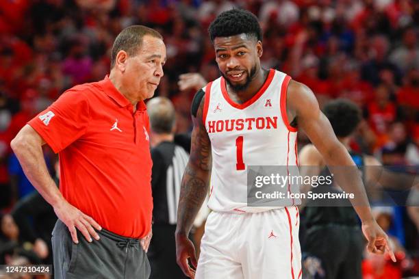 Houston Cougars head coach Kelvin Sampson coaches Houston Cougars guard Jamal Shead during a stoppage of play during the basketball game between the...