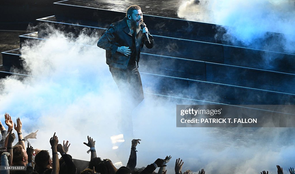 Nba Basket Rapper US rapper Post Malone performs ahead of the NBA All-Star game between ...