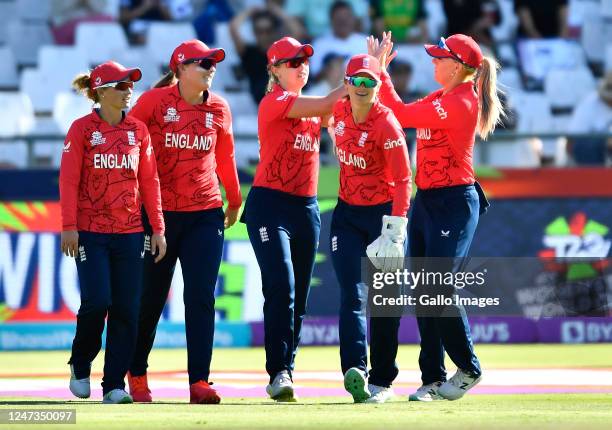 England celebrate the wicket of Omaima Sohail of Pakistan during the ICC Women's T20 World Cup match between England and Pakistan at Newlands Cricket...