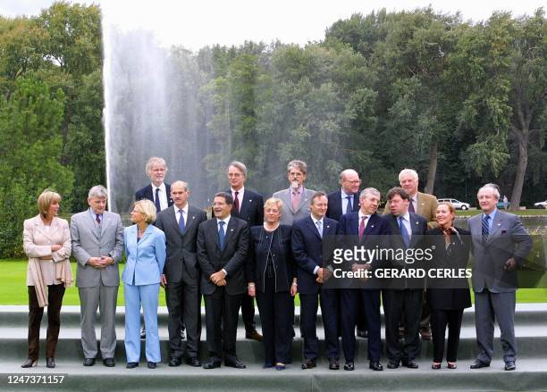 The 15 European Union Foreign Ministers pose for the family photo, 08 September 2001 in Genval, Belgium, during their semi-annual informal...
