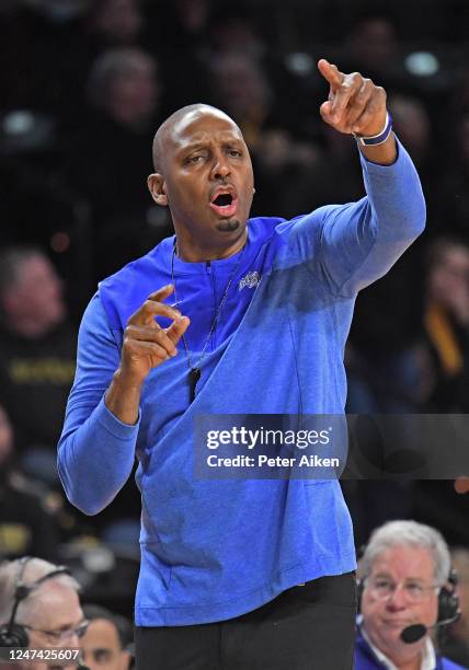 Head coach Penny Hardaway of the Memphis Tigers instructs his team in the first half against the Wichita State Shockers at Charles Koch Arena on...