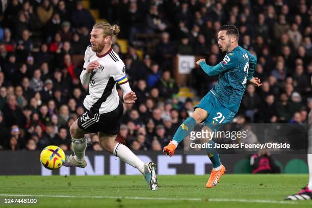 Pablo Sarabia of Wolverhampton Wanderers scores the opening goal during the Premier League match between Fulham FC and Wolverhampton Wanderers at...
