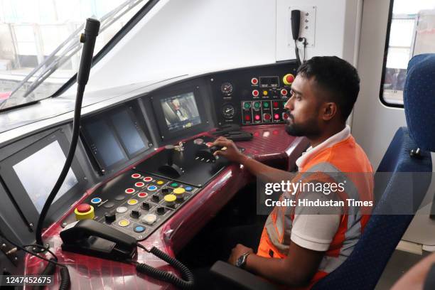 Train Driver In Cabin Sahibabad Railway Station Photos and Premium High Res Pictures - Getty ...