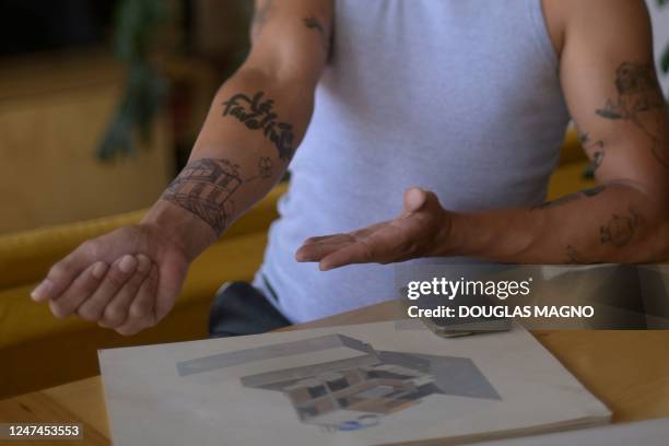 3,362 Asian Symbol Tattoos Photos and Premium High Res Pictures - Getty Images 3,362 Asian Symbol Tattoos Photos and Premium High Res Pictures - Getty Images