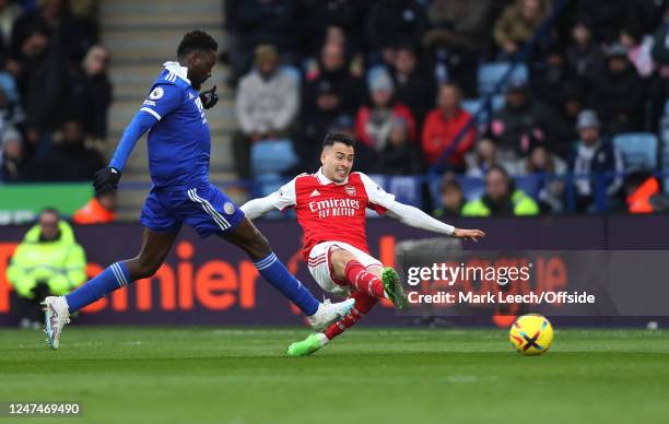 Gabriel Martinelli of Arsenal scores the opening goal during the Premier League match between Leicester City and Arsenal FC at The King Power Stadium...