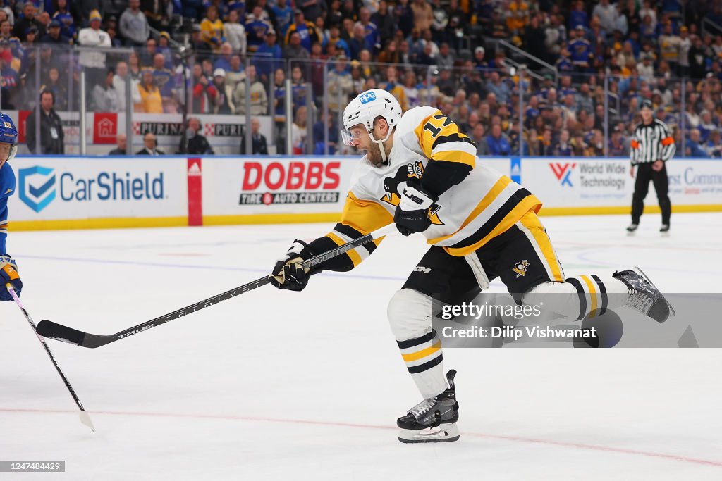 Brano Rust Bryan Rust of the Pittsburgh Penguins shoots the game-winning goal ...