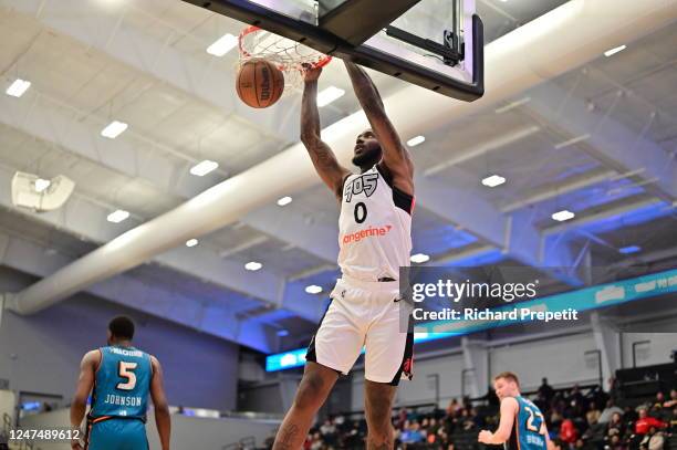 Jeremiah Tilmon Jr. #0 of the Raptors 905 dunks the ball against Motor City Cruise on February 25, 2023 at Wayne State Fieldhouse in Detroit,...