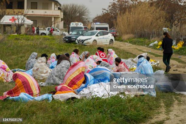 Some migrants who were saved from the shipwreck that occurred during the night were rescued and helped and warmed by blankets. In Steccato di Cutro,...