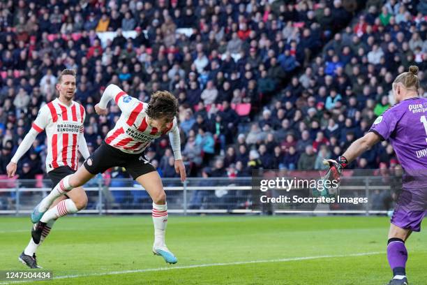 Fabio Silva of PSV celebrates scores the first goal to make it 1-0 during the Dutch Eredivisie match between PSV v Fc Twente at the Philips Stadium...