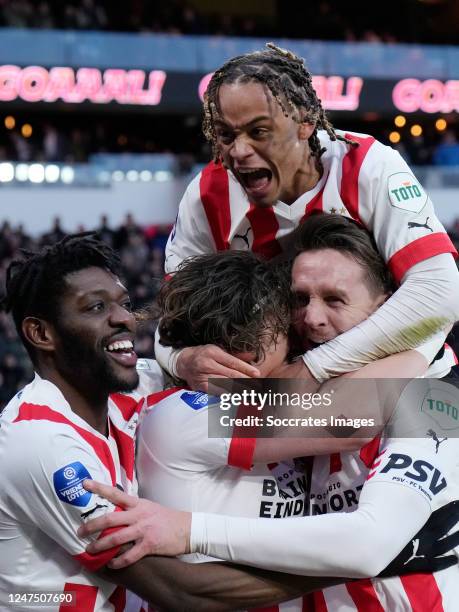 Luuk de Jong of PSV celebrates 2-1 with Ibrahim Sangare of PSV, Fabio Silva of PSV, Xavi Simons of PSV during the Dutch Eredivisie match between PSV...