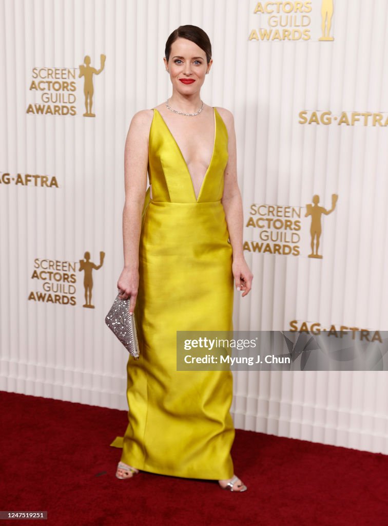 https://media.gettyimages.com/id/1247519251/photo/29th-annual-screen-actors-guild-awards-awards-arrivals.jpg?s=1024x1024&w=gi&k=20&c=klMFI6pDlXA4EyN0DW9Dr2Cb0QRyGQXN-nR_M2S0kmA=