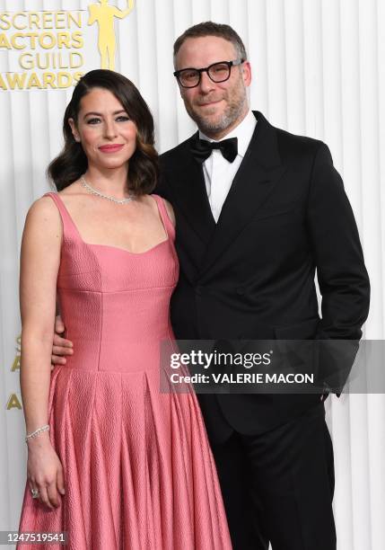 Canadian actor Seth Rogen and his wife actress Lauren Miller rrive for the 29th Screen Actors Guild Awards at the Fairmont Century Plaza in Century...