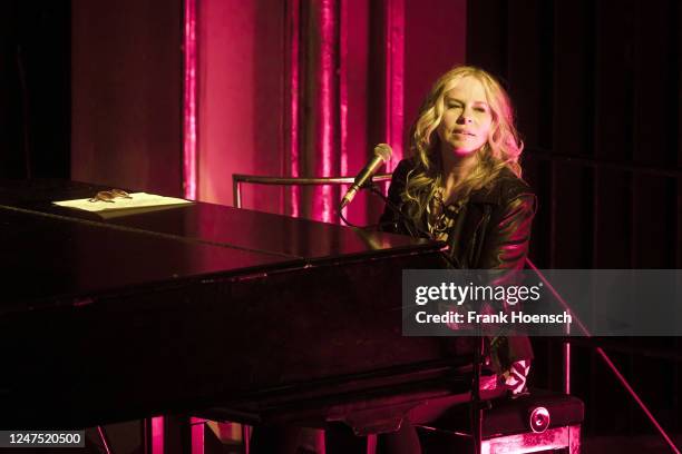 American singer Vonda Shepard performs live on stage during a concert at the Babylon on February 26, 2023 in Berlin, Germany.