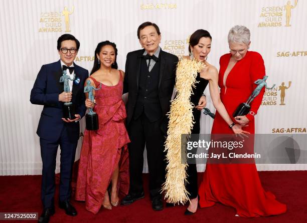 26th, 29th ANNUAL SCREEN ACTORS GUILD AWARDS - Ke Huy Quan, Stephanie Hsu, James Hong, Michelle Yeoh and Jamie Lee Curtis of Everything Everywhere...