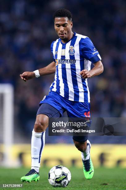 Danny Namaso of FC Porto controls the ball during the Liga Portugal Bwin match between FC Porto and Gil Vicente at Estadio do Dragao on February 26,...