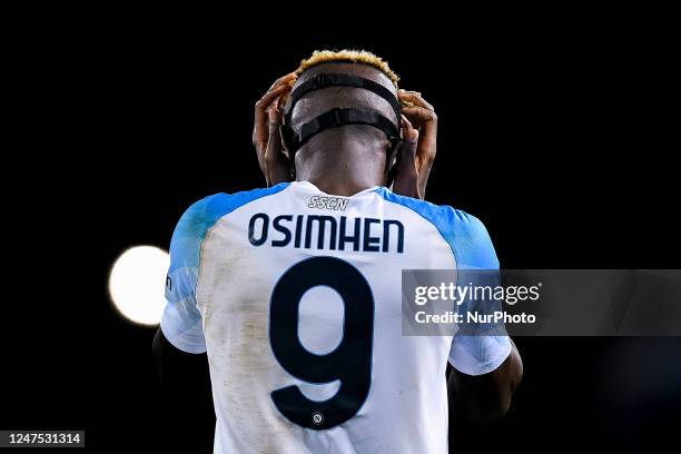 Osimhem Mask 145 Victor Osimhen Mask Stock Photos, High-Res Pictures, and Images ...