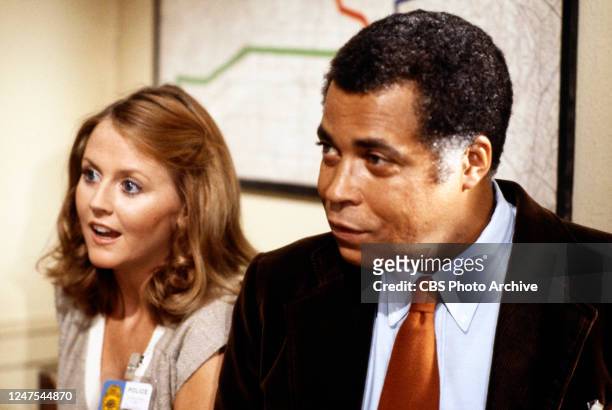 Paris, a short-lived CBS television police drama. Plot focuses on captain of detectives, Woody Paris, including his off-duty activity as a professor...