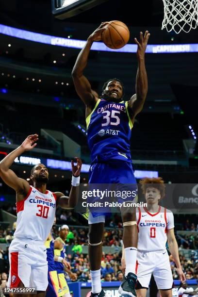 Kenneth Faried Mexico City Capitanes grabs a rebound against the Ontario Clippers on February 27,2023 at the Mexico CityArena in Mexico City, Mexico....