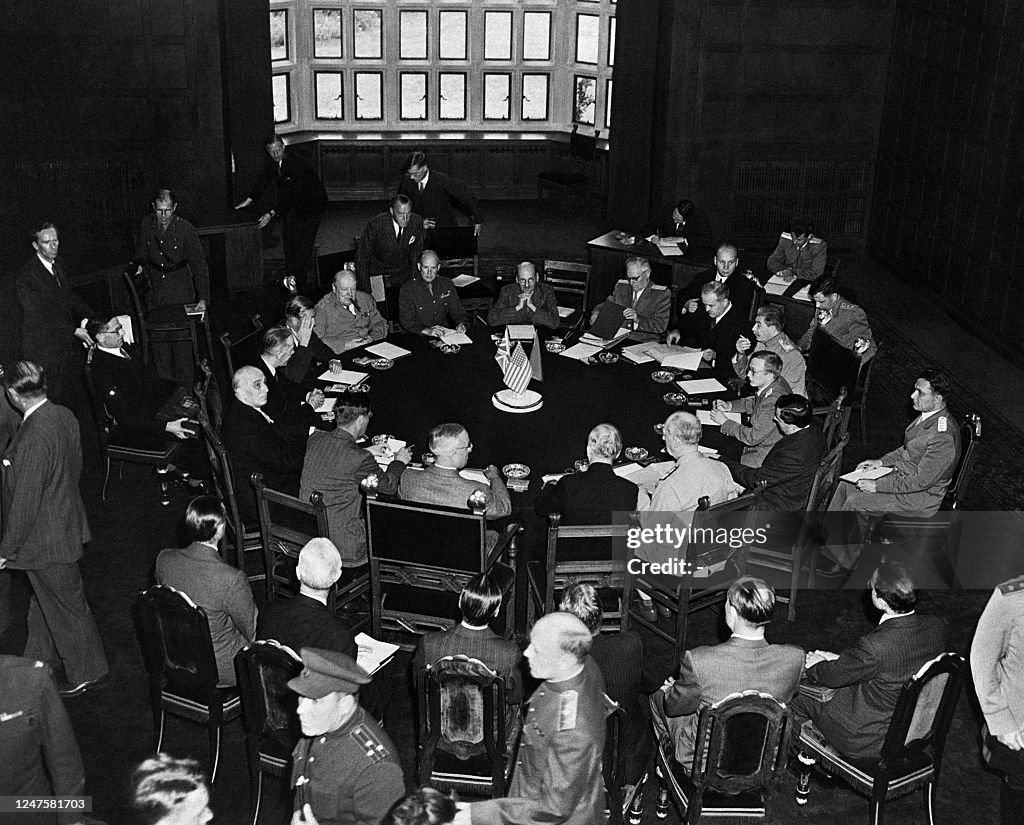 View Of The Conference Round Table From Above With British Premier view-of-the-conference-round-table-from-above-with-british-premier