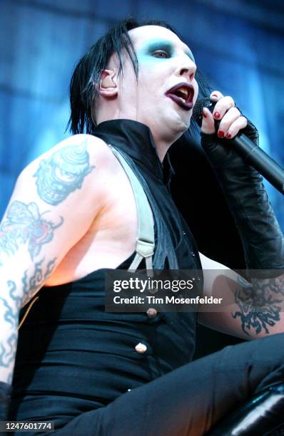 Marilyn Manson performs during Ozzfest 2003 at Cricket Pavilion on July 02, 2003 in Phoenix, Arizona.