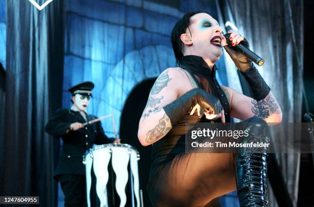 Marilyn Manson performs during Ozzfest 2003 at Cricket Pavilion on July 02, 2003 in Phoenix, Arizona.