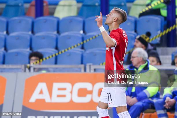 Jesper Karlsson of AZ Alkmaar Celebrates after scoring his teams 0:1 goal during the Dutch Eredivisie match between SBV Vitesse and AZ Alkmaar at...