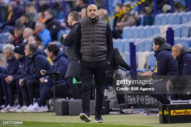 Head coach Pascal Jansen of AZ during the Eredivisie match between Vitesse and AZ at the GelreDome on March 3, 2023 in Arnhem, Netherlands