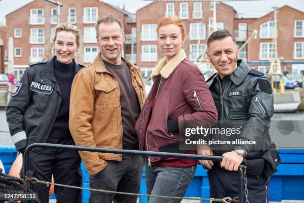 March 2023, Schleswig-Holstein, Fehmarn: Jana Klinge , actress, Hinnerk Schönemann, actor and director, Marleen Lohse, actress, and Cem Ali Gültekin,...