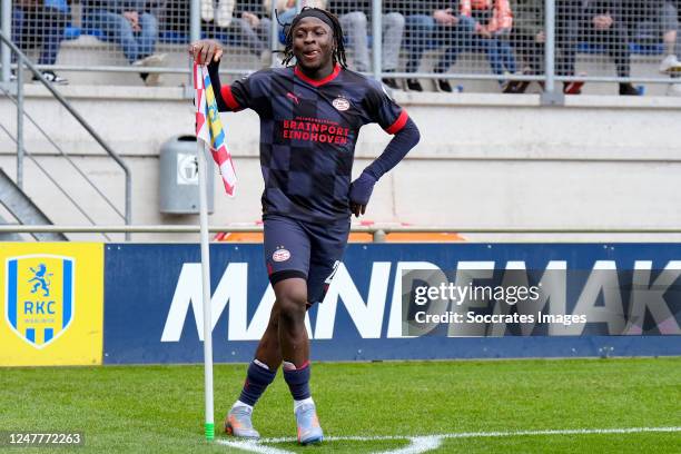 Johan Bakayoko of PSV celebrates 0-1 during the Dutch Eredivisie match between RKC Waalwijk v PSV at the Mandemakers Stadium on March 5, 2023 in...