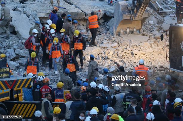 Search and rescue teams and security forces dispatched to the scene after a six-storey building that had been damaged in previous earthquakes...