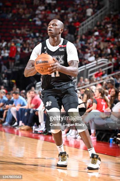 Gorgui Dieng of the San Antonio Spurs shoots the ball during the game on March 5, 2023 at the Toyota Center in Houston, Texas. NOTE TO USER: User...