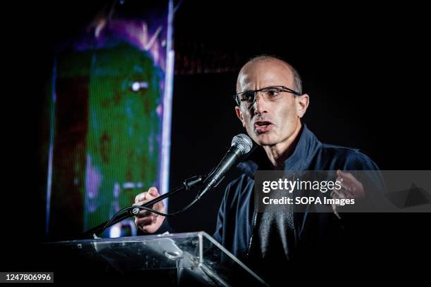 Prof. Yuval Noah Harari, speaks during a demonstration. Over 400,000 people protested all over Israel for the ninth consecutive week against a...