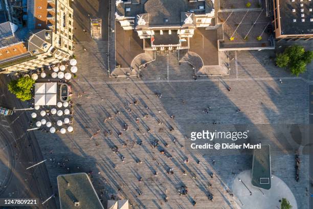 top down view of the square facing the opera house in the city of zurich in switzerland - aerial courtyard stock pictures, royalty-free photos & images