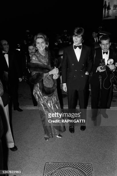 Photo taken in may 1973 shows Swedish actress and Jury President Ingrid Bergman, flanked her son Roberto Rossellini during the 26th Cannes Film...