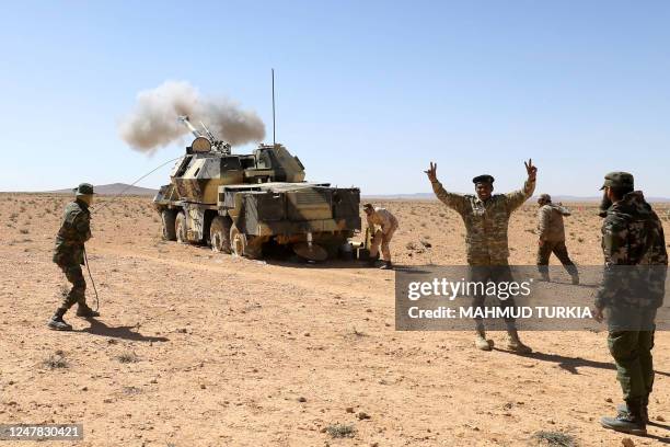Libyan Army Photos and Premium High Res Pictures - Getty Images