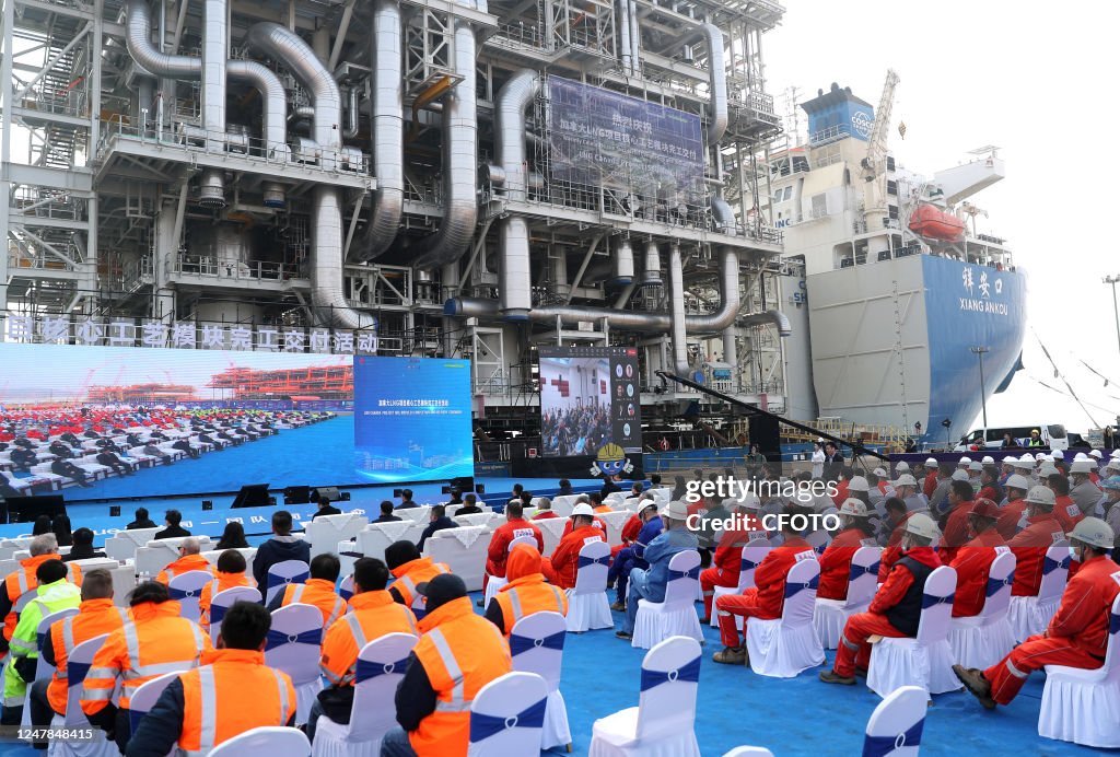 Module Building Lng QINGDAO, CHINA - MARCH 7, 2023 - The world's first integrated LNG ...