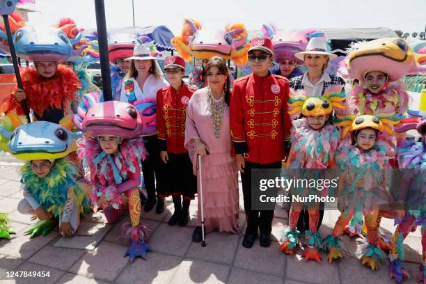 In the centre, Clara Brugada, mayor of Iztapalapa in Mexico City, accompanied by people from ajolotes in the Iztapalapa municipality, during the...